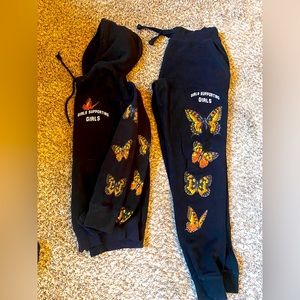 2 Piece Sweatsuit Hoodie/Joggers Size Med/Large Girls Supporting Girls Butterfly